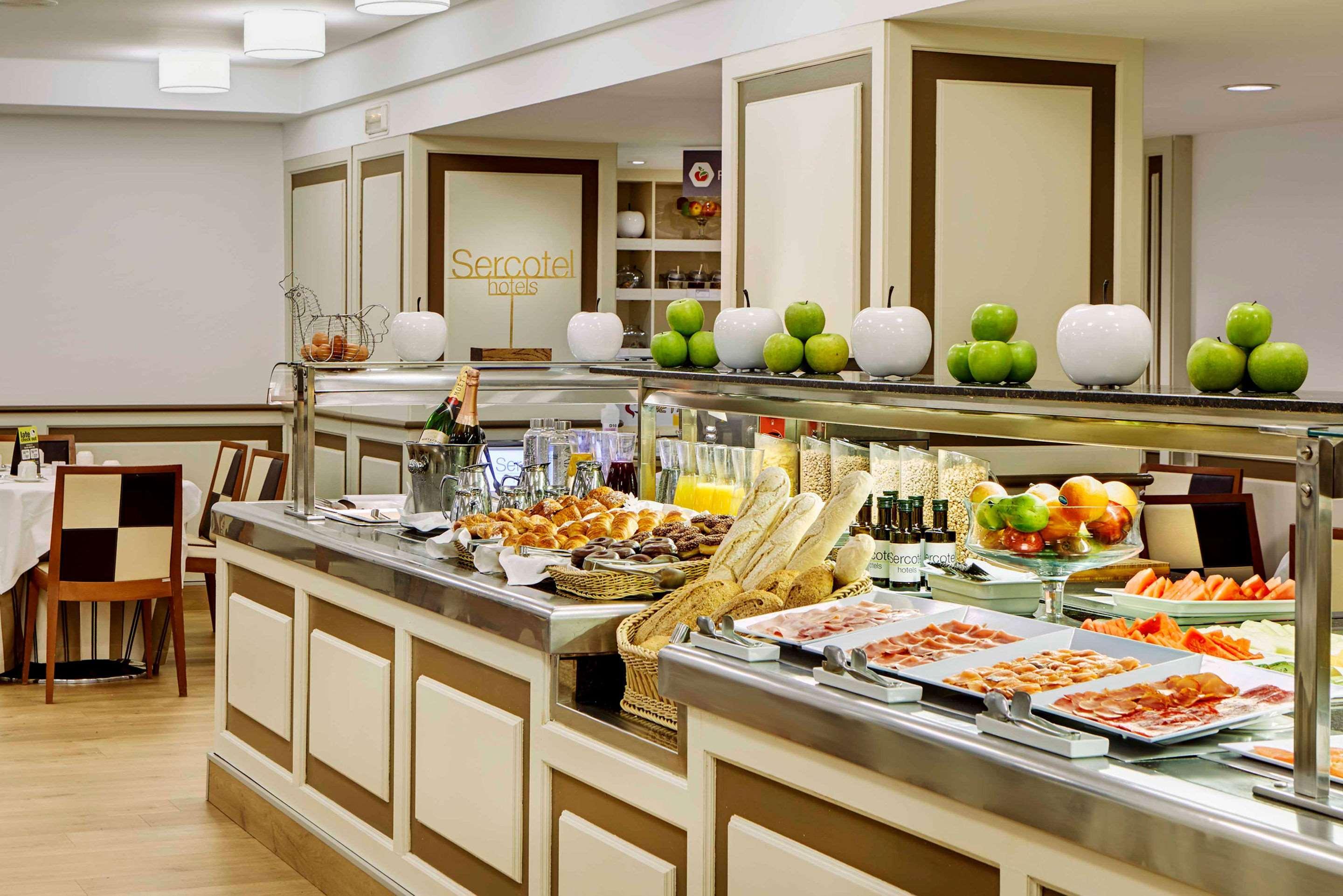 Sercotel Gran Hotel Conde Duque Madrid Exterior photo
