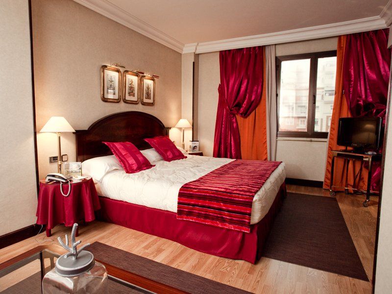 Sercotel Gran Hotel Conde Duque Madrid Exterior photo